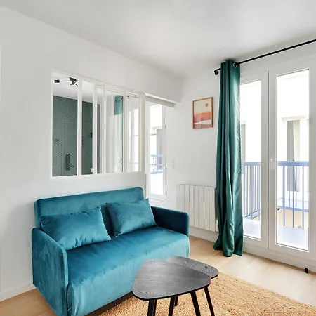 Newly Renovated Republique * Paris