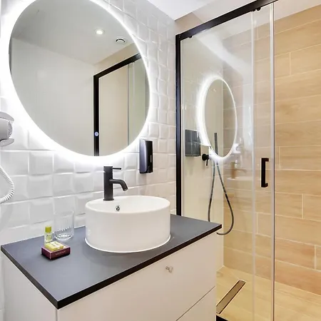 Apartamento Newly Renovated Republique